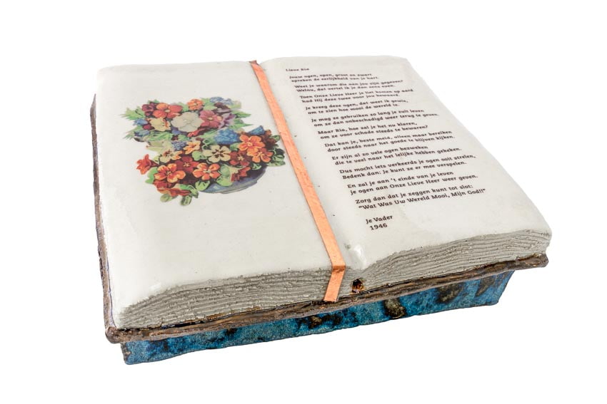 grafornament_keramiek_boek_steengoed_keramisch_transfer_handwerk_op_maat_atelier